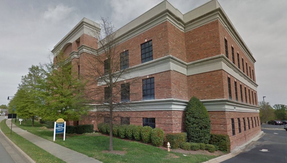 Carolina Financial Center: 19520 W Catawba Ave, Cornelius, NC 28031